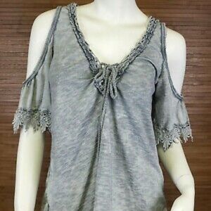 Angela Mara Open Shoulder Lace Top